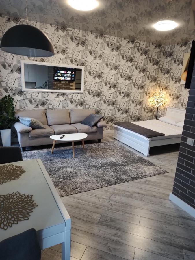 Просторі Lux Апартаменти На Центральному Проспекті, Великий Smart Tv,Преміум-Підписки Youtube Та Онлайн-Кінотеатрів , Кавомашина, Відкритий Балкон, Звітні Документи Krivoy Rog Εξωτερικό φωτογραφία